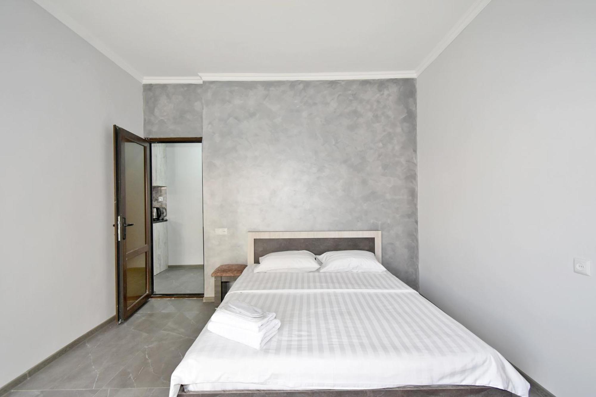 Sirik Hotel Armavir Exterior foto